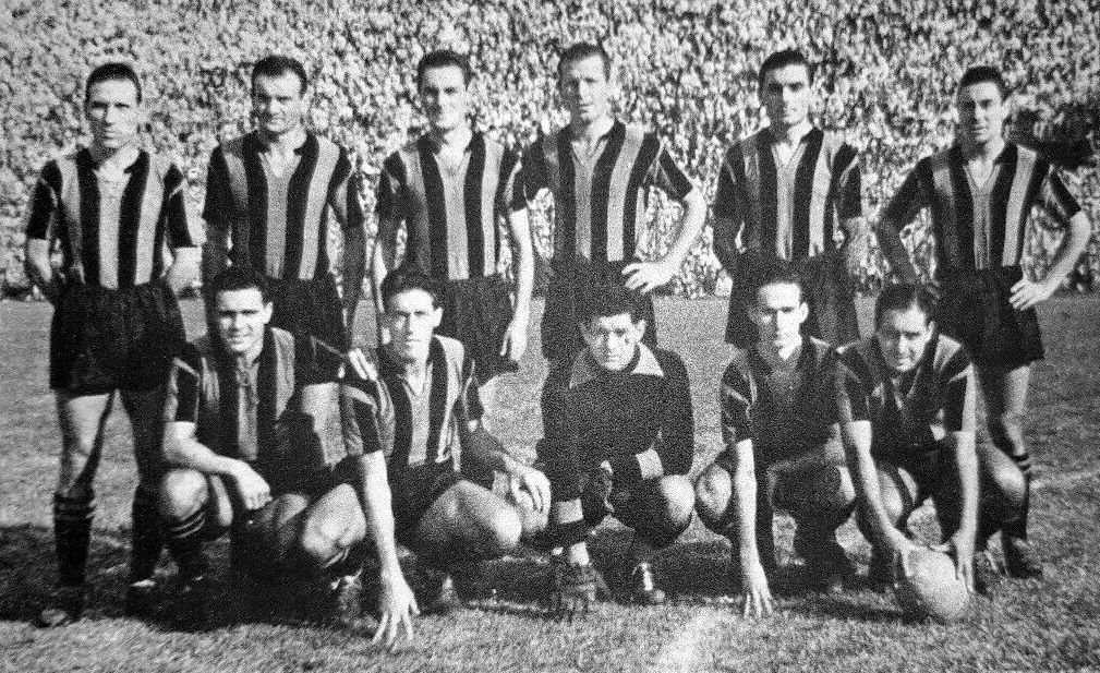 Football Kits Evolution - Vintage photo Internazionale Milano team